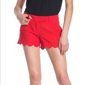 Linen blend J Crew scalloped edge shorts